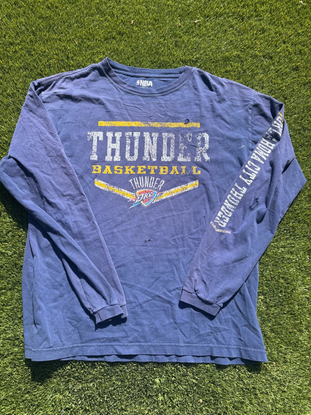 OKC Thunder long sleeve Tee Sz L